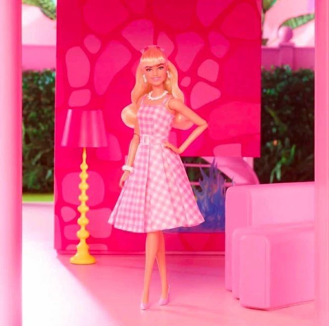 Mattel Kolekcinė BARBIE filmo Perfect Day lėlė (HPJ96)