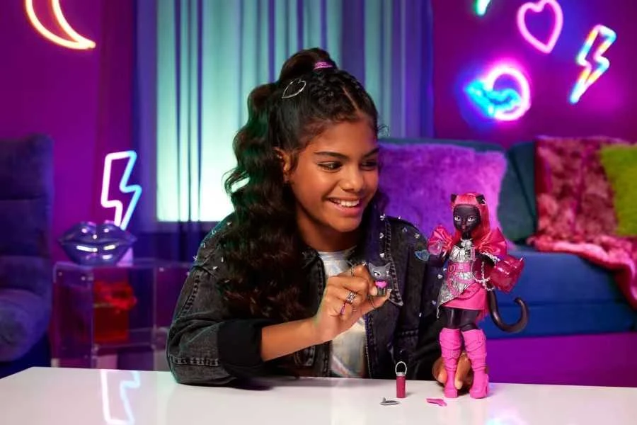 Mattel Monster High katė Noir