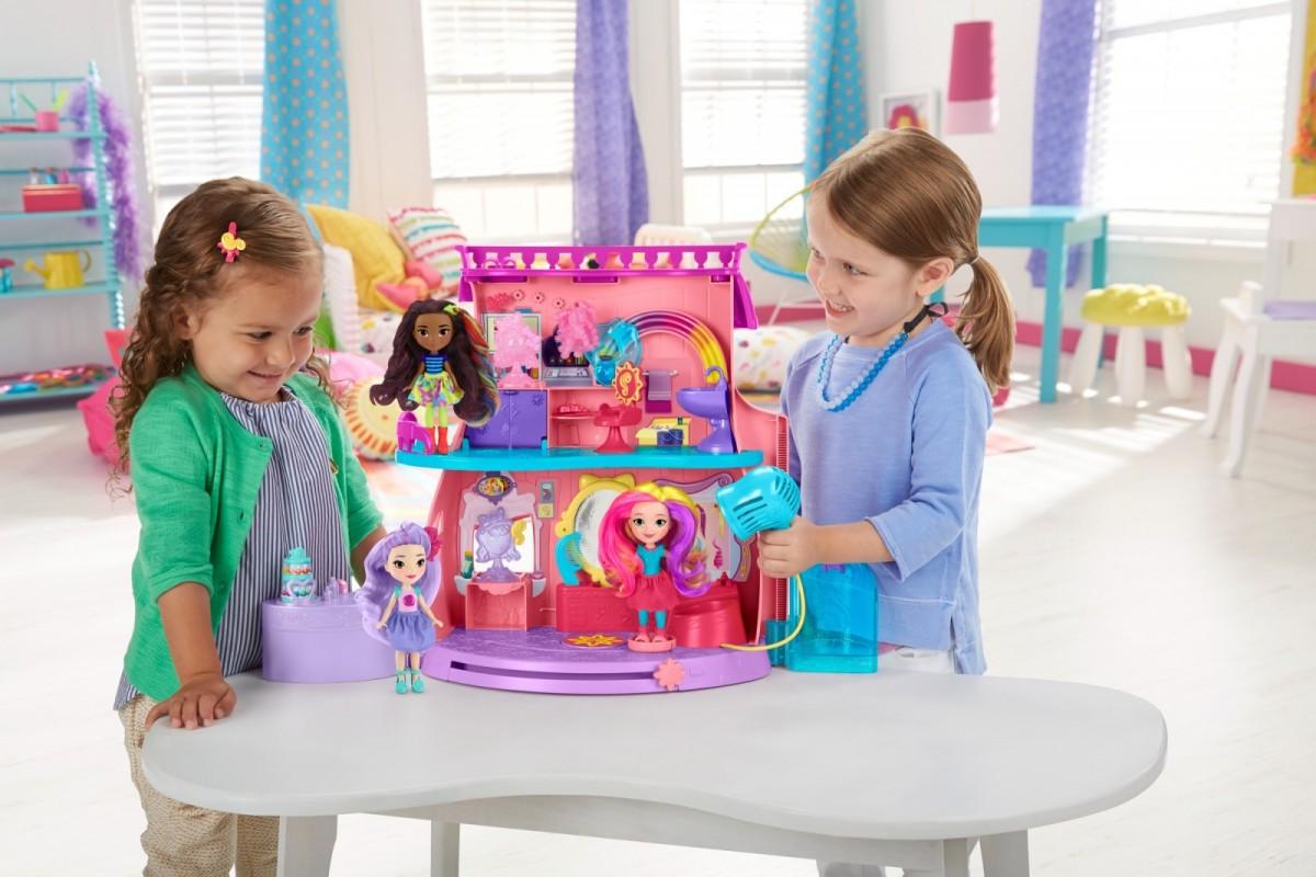 „Barbie Sunny Day Sunny“ grožio salonas (GKT65)