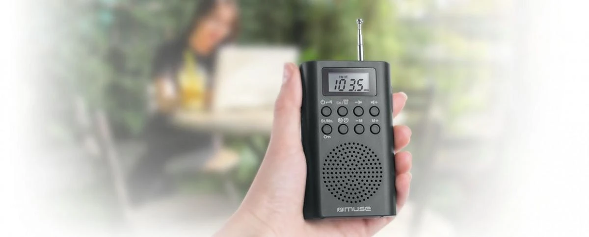 Muse M‑03 R kišeninis FM PLL radijas su žadintuvu