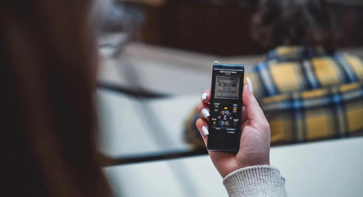 Diktofonas Olympus | Digital Voice Recorder | WS-883 | Juodas | MP3 playback