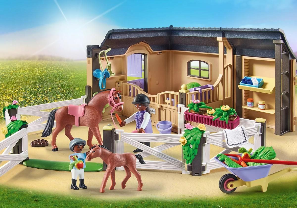 71238 PLAYMOBIL® Country, Užmiesčio jojimo arklidė