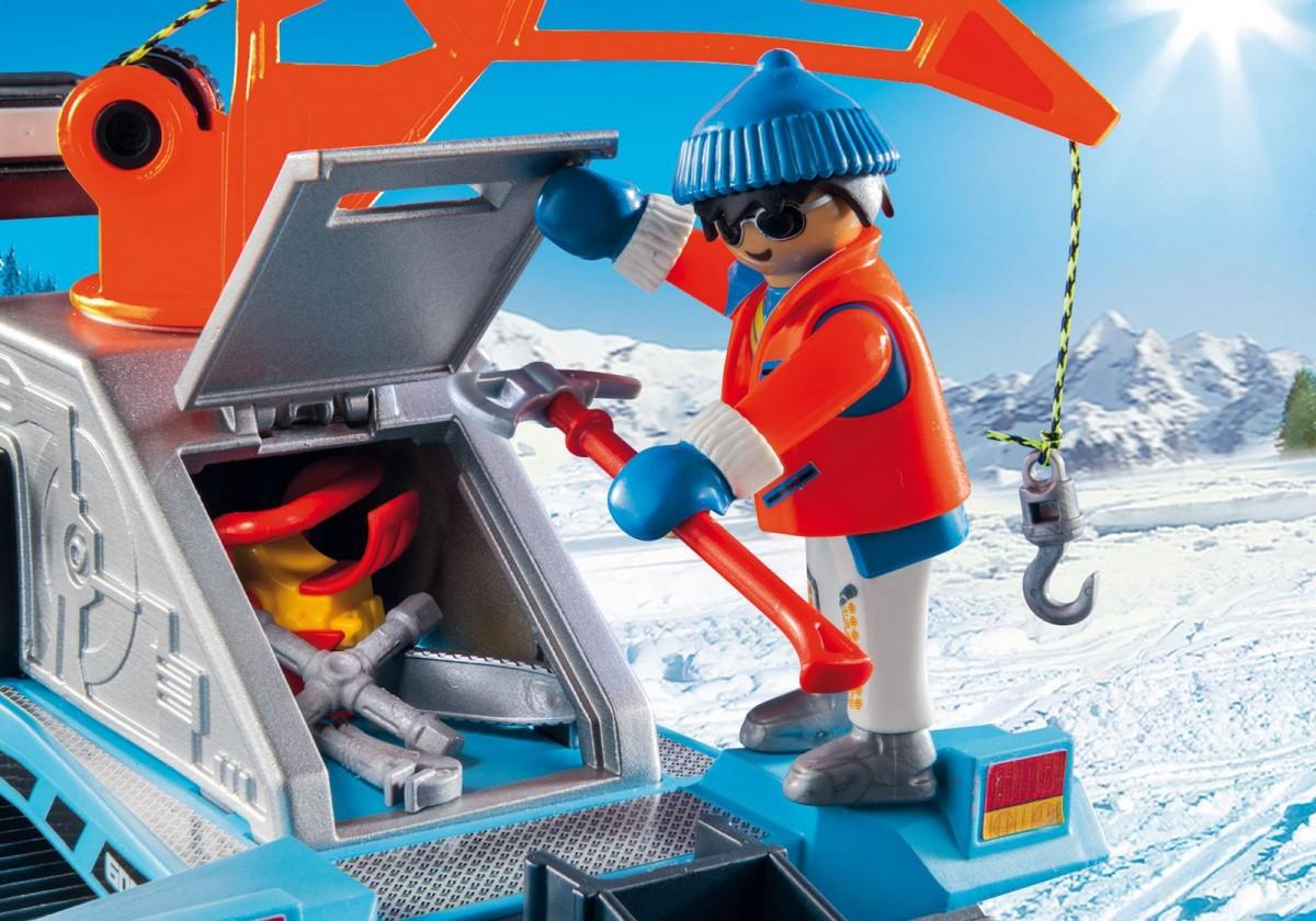 PLAYMOBIL FAMILY FUN Sniego valytuvas, 9500