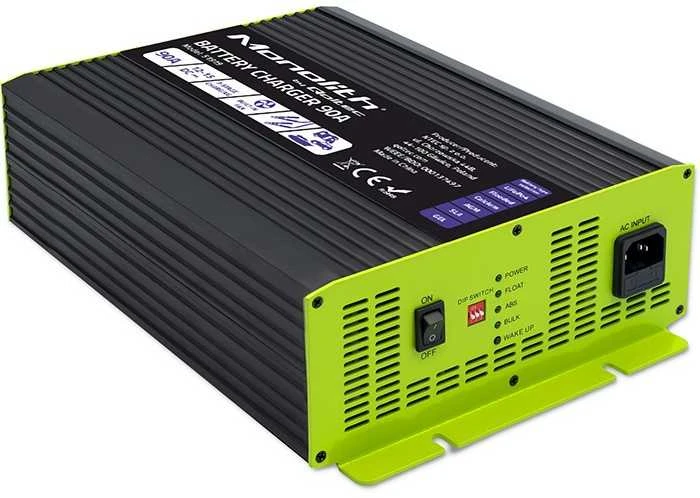 Akumuliatorius Qoltec Profesionalus kroviklis Monolitas LiFePO4 AGM GEL SLA akumuliatoriams | 90A | 12V | Greitas įkrovimas