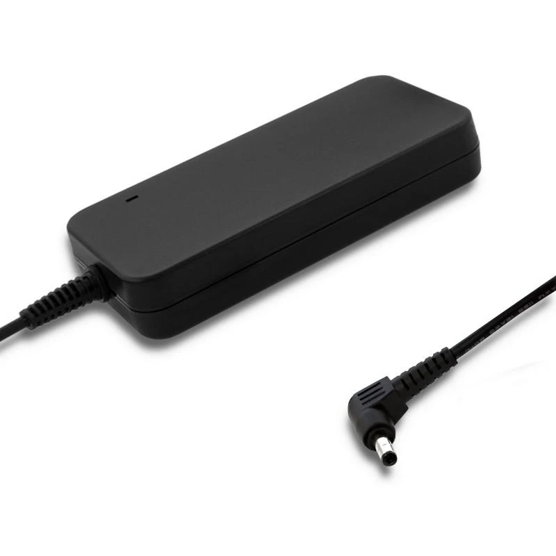 Qoltec 150W nešiojamojo kompiuterio įkroviklis su 5.5x2.5mm jungtimi