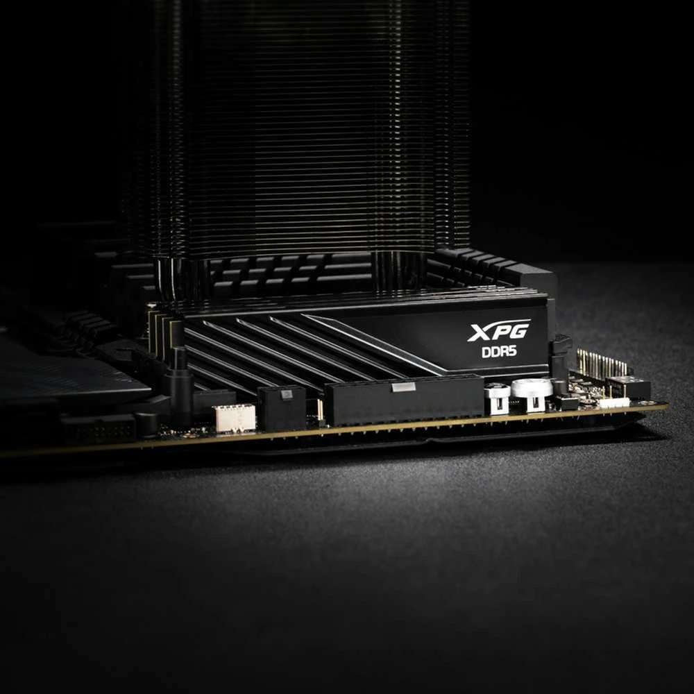 RAM ADATA | XPG LANCER BLADE | 32 Kit (16GBx2) GB | DDR5 | 6400 MHz | PC/serveris | Registered No | ECC Yes
