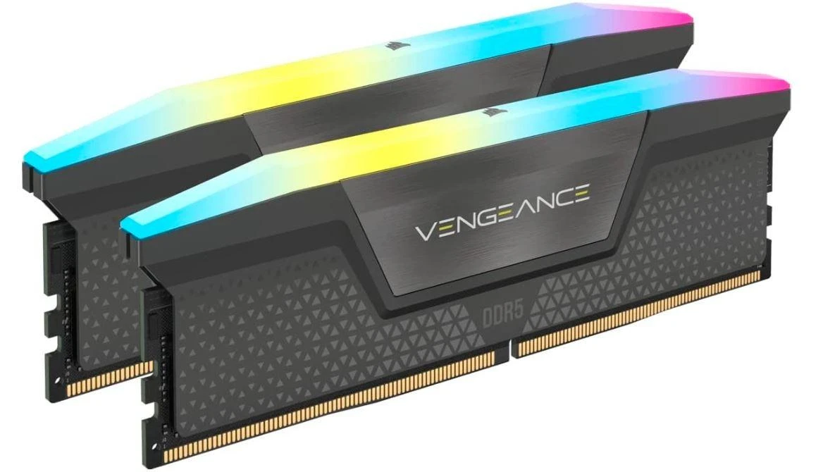 Corsair DDR5 pilki RAM moduliai su RGB apšvietimu