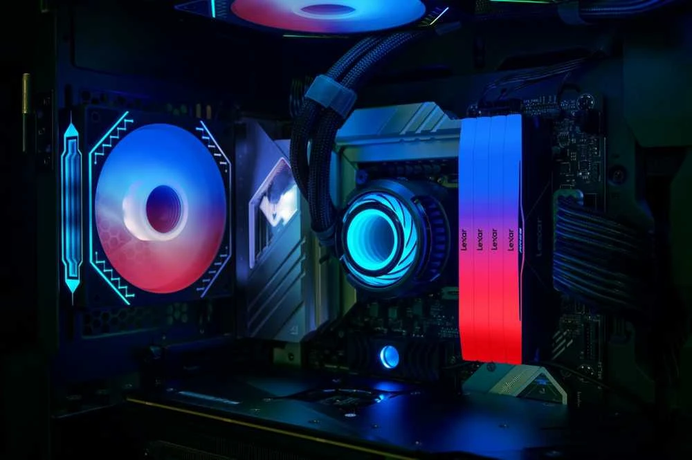 RAM „Lexar ARES RGB“ 32 GB (2 x 16 GB) DDR5 6000 MHz CL28 atmintis