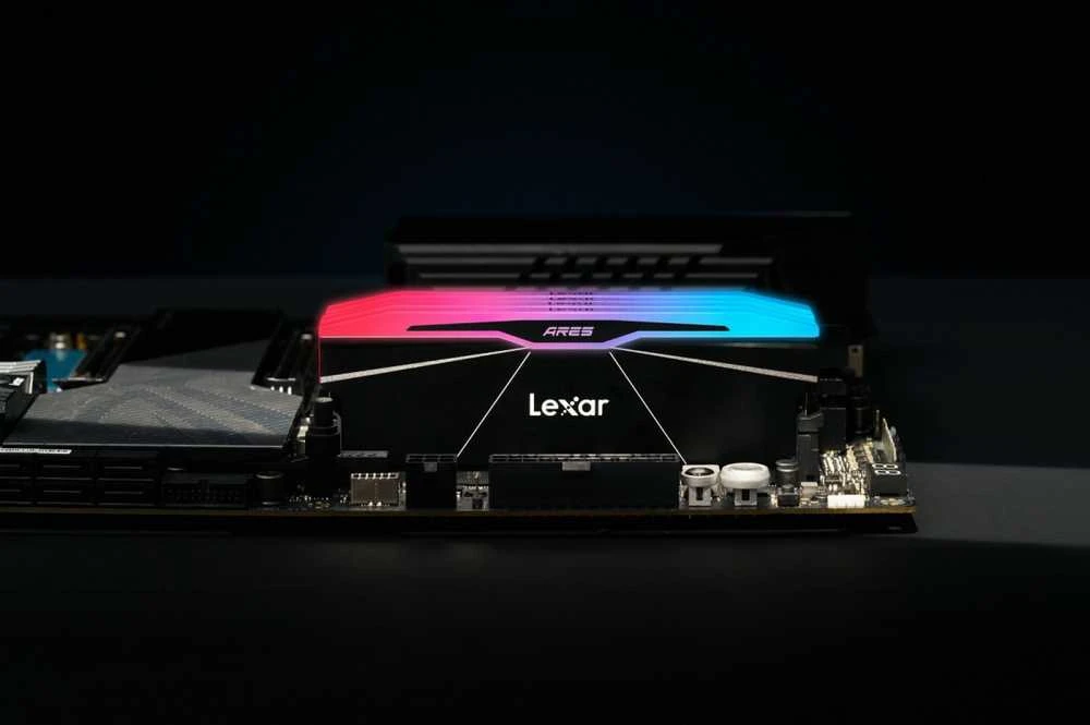 RAM „Lexar ARES RGB“ 32 GB (2 x 16 GB) DDR5 6000 MHz CL28 atmintis