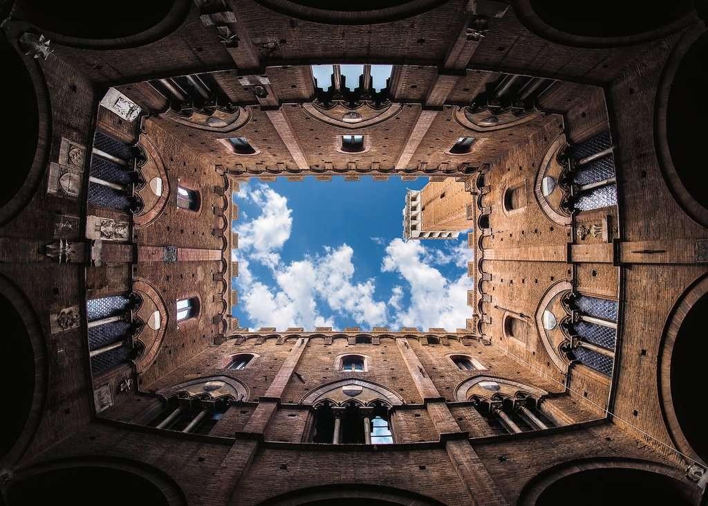 Ravensburger Dėlionė 1000 vnt. - Palazzo Pubblico: Italija aprašymas - Prekės nuotrauka