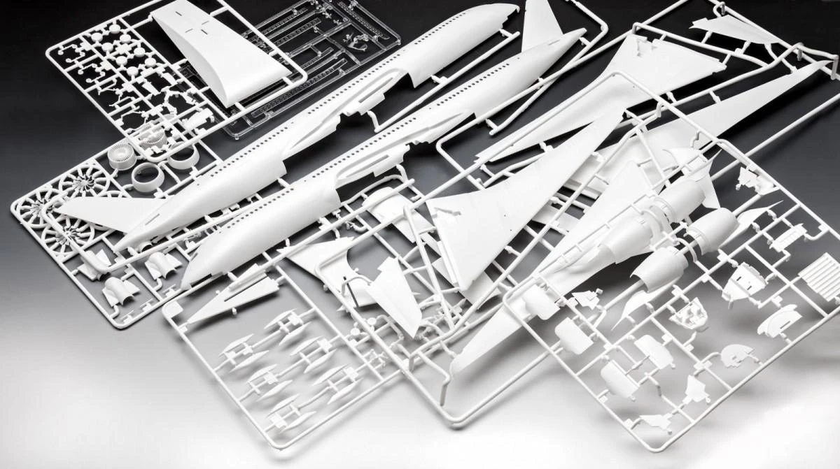 Revell – Airbus A350-900 Lufthansa New Livery, 1/144, 03881