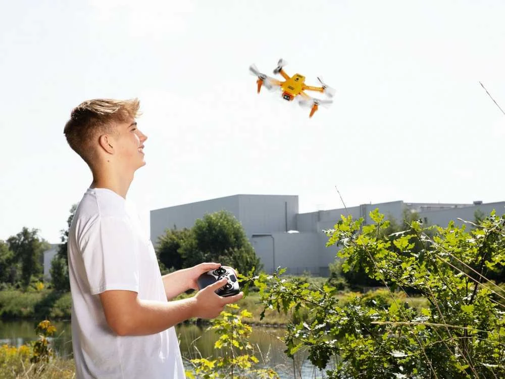 Dron Revell Pocket Drone Quadcopter RC (23810)