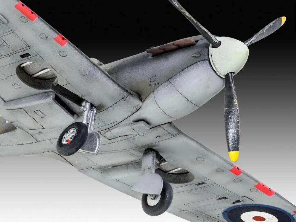 Revell Supermarine Spitfire Mk.IIa 1/72 plastikinis surinkimo rinkinys