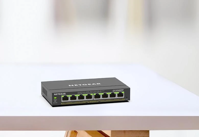 Šakotuvas Jungiklis NETGEAR 8x GE GS308EPP-100PES