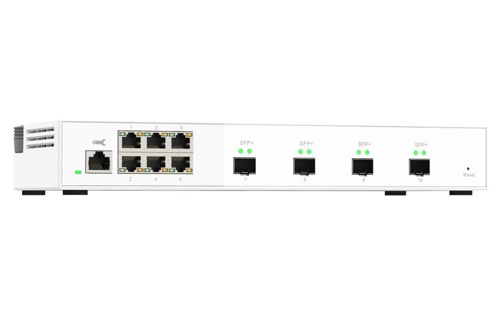 Šakotuvas QNAP QSW-M2106-4S