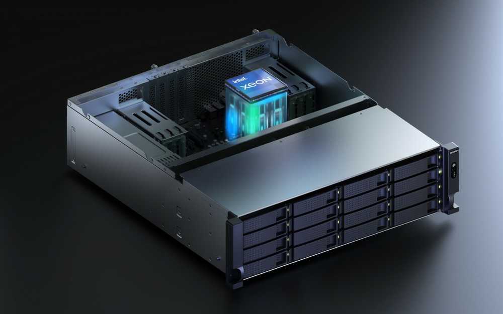 Qnap TS-h2287XU failų serveris (TS-H2287XU-RP-E2336-32G)