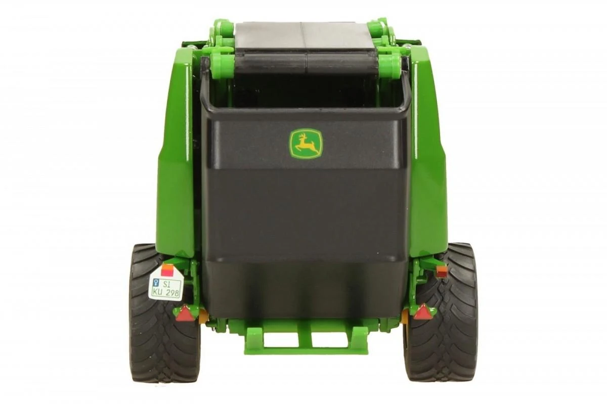 Siku 1:32 John Deere ruloninis presas