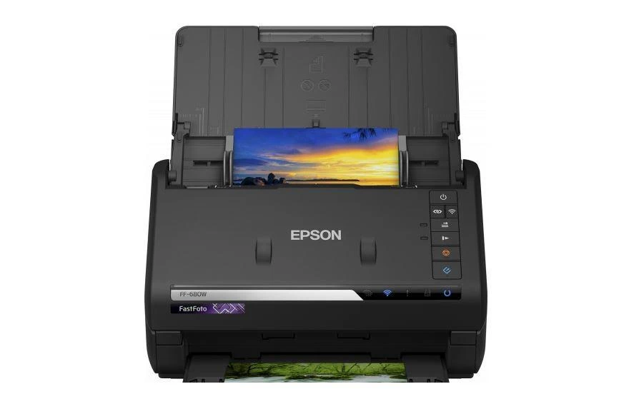 Skeneris EPSON FastFoto FF-680W scanner