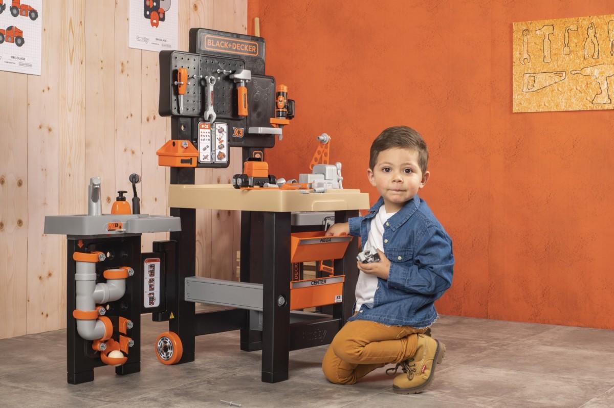 Black & Decker Smoby Profesinis žaidimų dirbtuvėlių rinkinys su įrankiais ir pjūklu