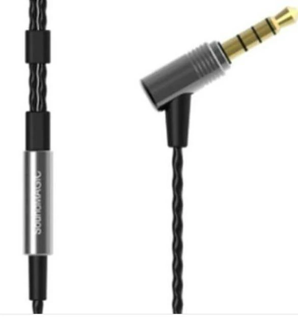 SoundMagic E10C L formos jungtis ir laidas