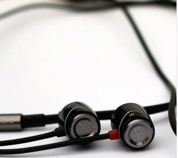 SoundMagic E10C ausinės