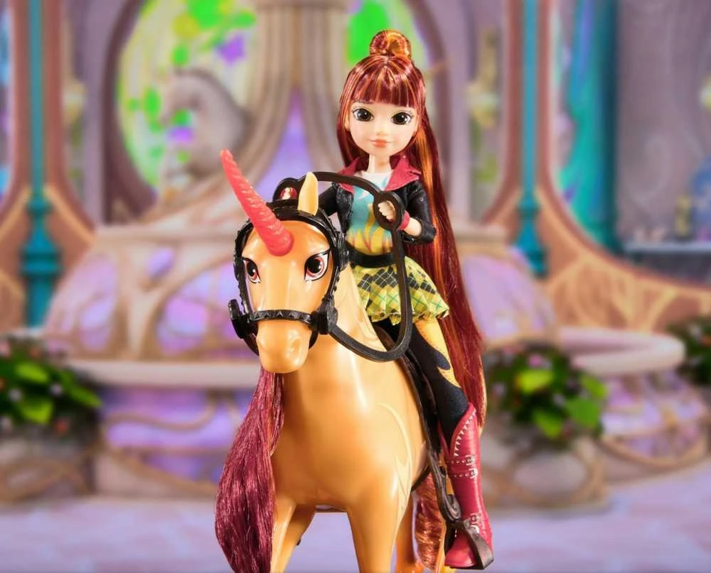 Unicorn Academy Cinder Vienaragis, 28 cm