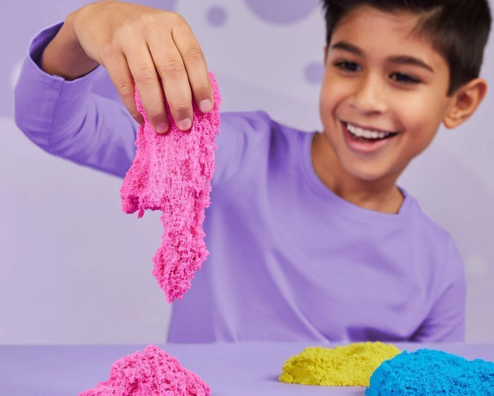 Spin Master KINETIC SAND Kinetinio smėlio rinkinys „Formuok ir kurk“