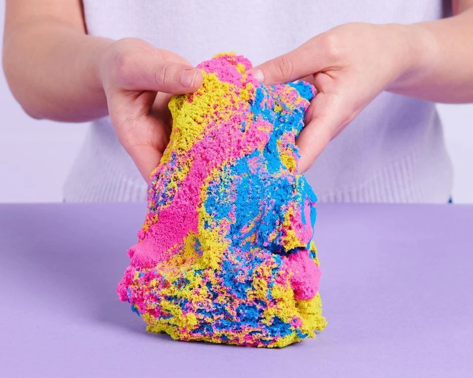 Spin Master KINETIC SAND Kinetinio smėlio rinkinys „Formuok ir kurk“