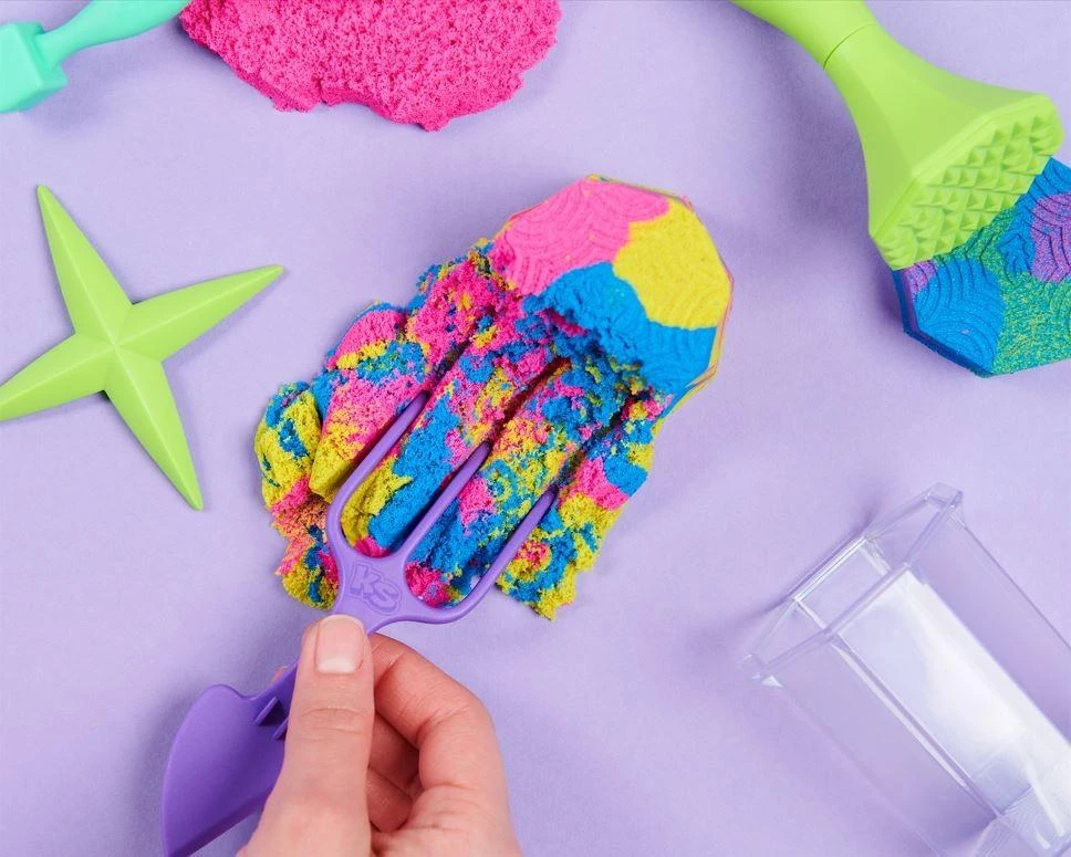 Spin Master KINETIC SAND Kinetinio smėlio rinkinys „Formuok ir kurk“