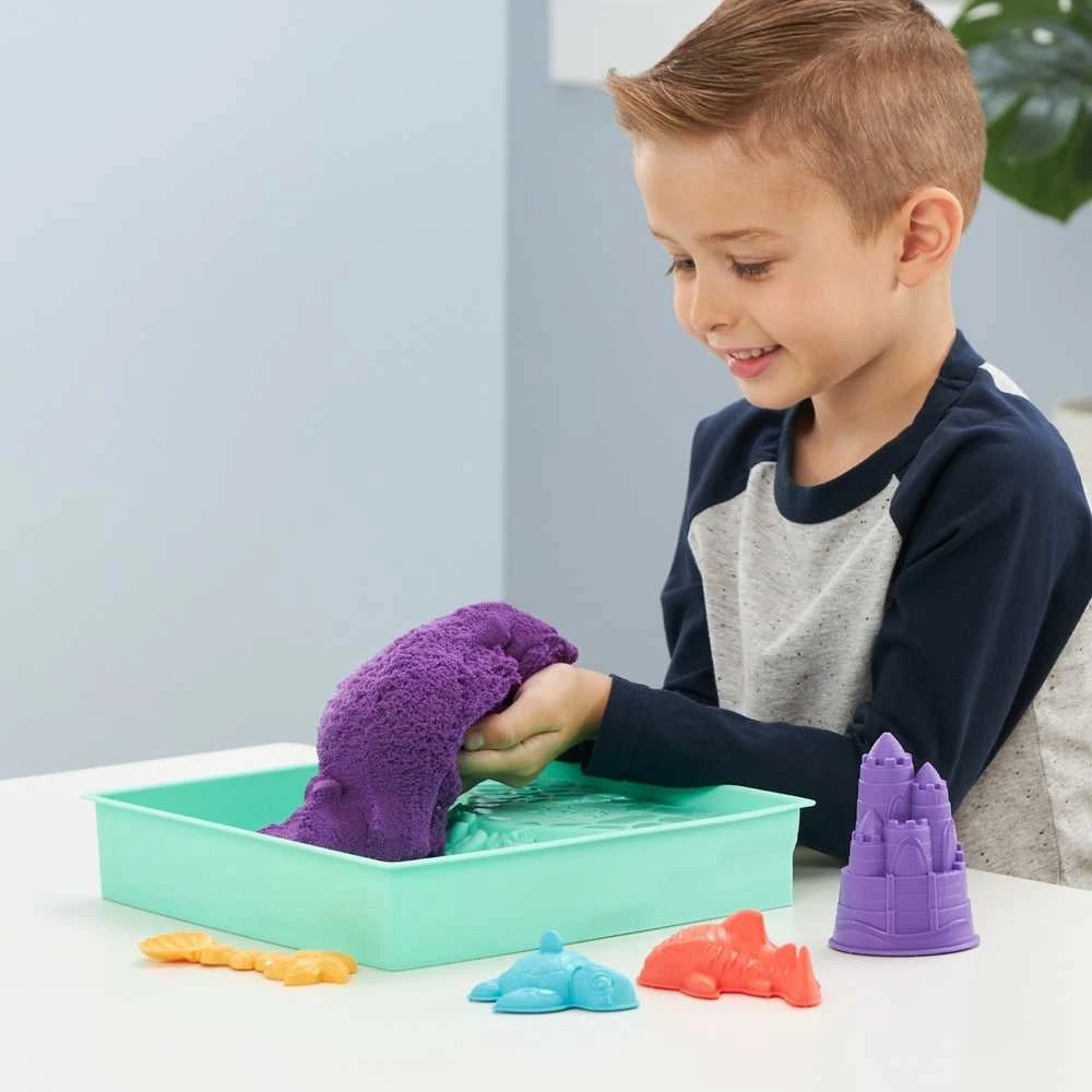 Spin Master Kinetic Sand Kinetinis smėlis – smėlio dėžės rinkinys – violetinė (6067477)
