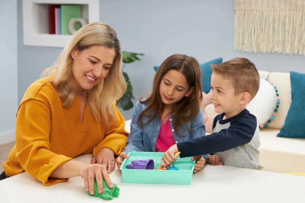 Spin Master Kinetic Sand Kinetinis smėlis – smėlio dėžės rinkinys – žalias (6067479)