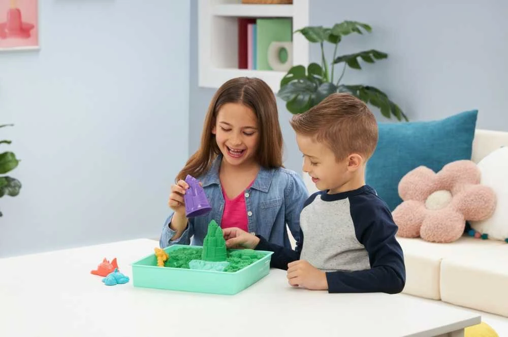 Spin Master Kinetic Sand Kinetinis smėlis – smėlio dėžės rinkinys – žalias (6067479)