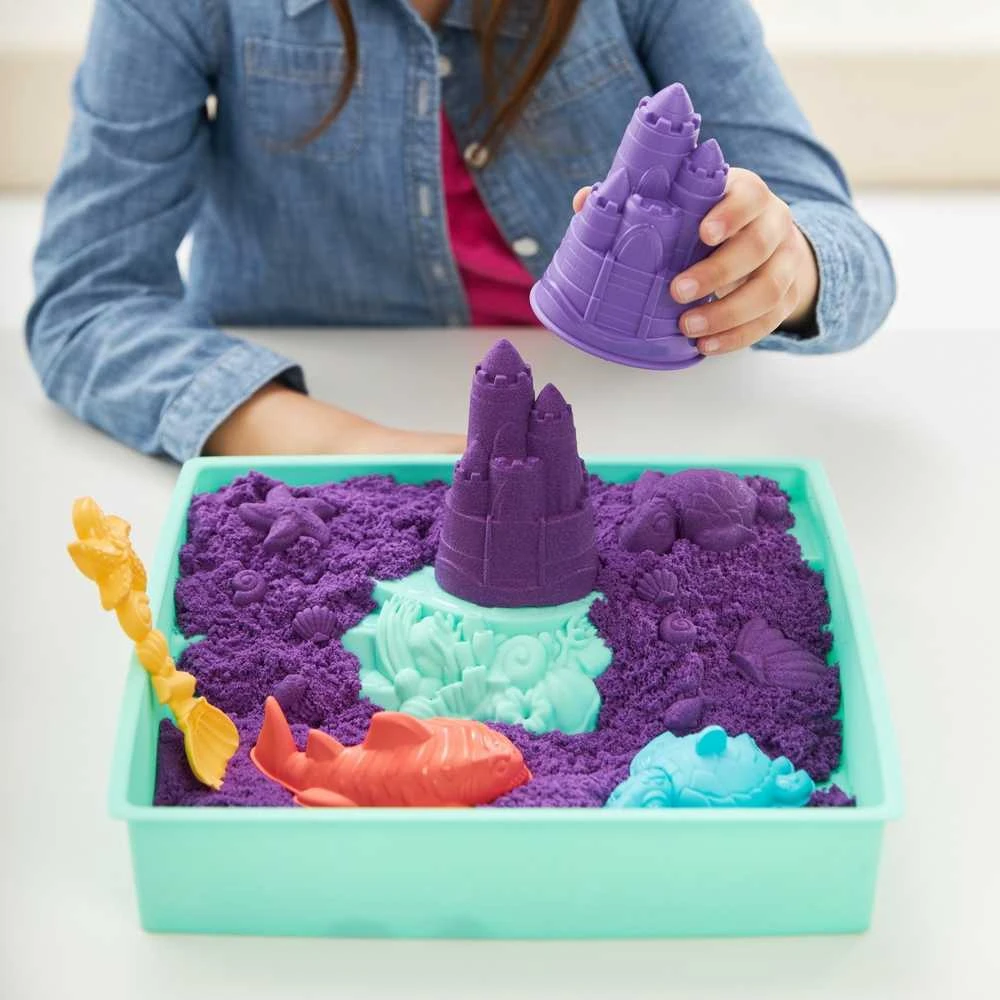 Spin Master Kinetic Sand Kinetinis smėlis – smėlio dėžės rinkinys – violetinė (6067477)