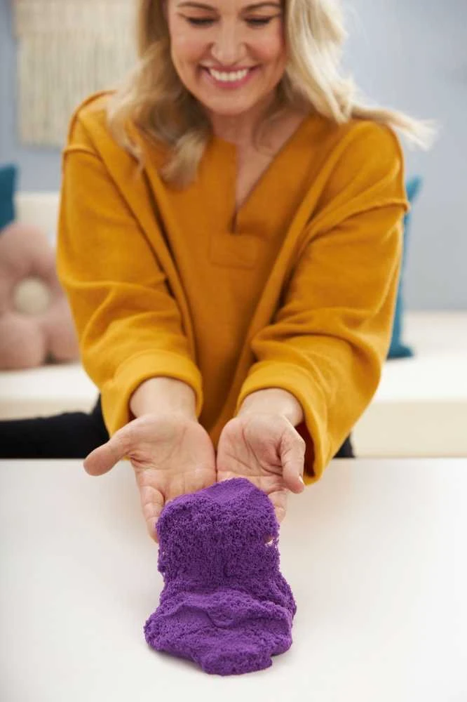 Spin Master Kinetic Sand Kinetinis smėlis – smėlio dėžės rinkinys – violetinė (6067477)