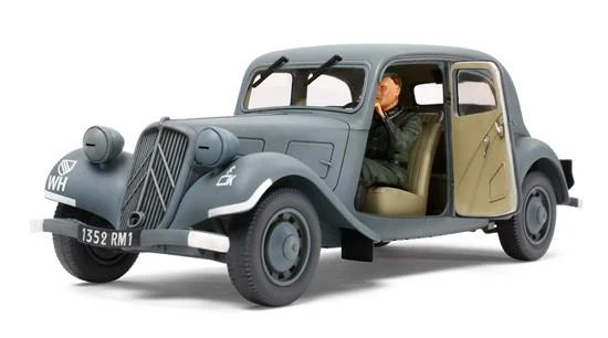 Tamiya Citroën Traction 11CV 1/35 surenkamas plastikinis modelis 35301