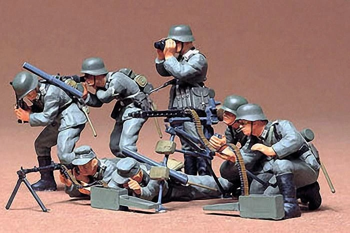 Tamiya Vokiečių kulkosvaidžių kariai 1/35 plastikinių figūrėlių rinkinys