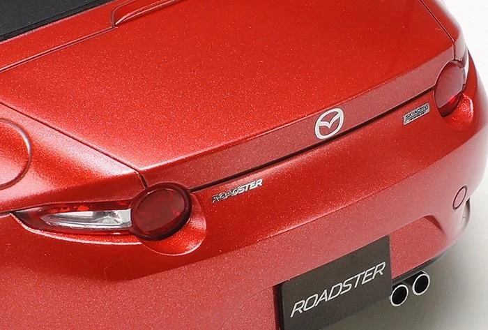 Tamiya Mazda MX-5 Roadster 1/24 plastikinis surenkamas automobilis