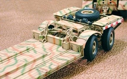 Tamiya Vokiečių vilkikas FAMO su priekaba 1/35 plastikinis modelis