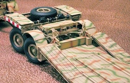 Tamiya Vokiečių vilkikas FAMO su priekaba 1/35 plastikinis modelis