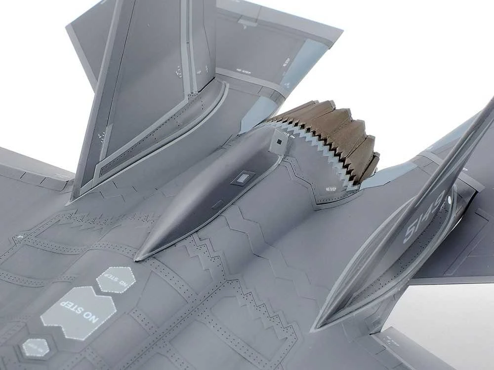 Tamiya Lockheed Martin F-35A Lightning II 1/48 surenkamas modelis 61124