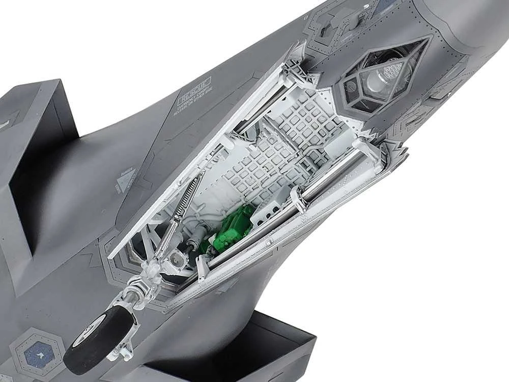 Tamiya Lockheed Martin F-35A Lightning II 1/48 surenkamas modelis 61124