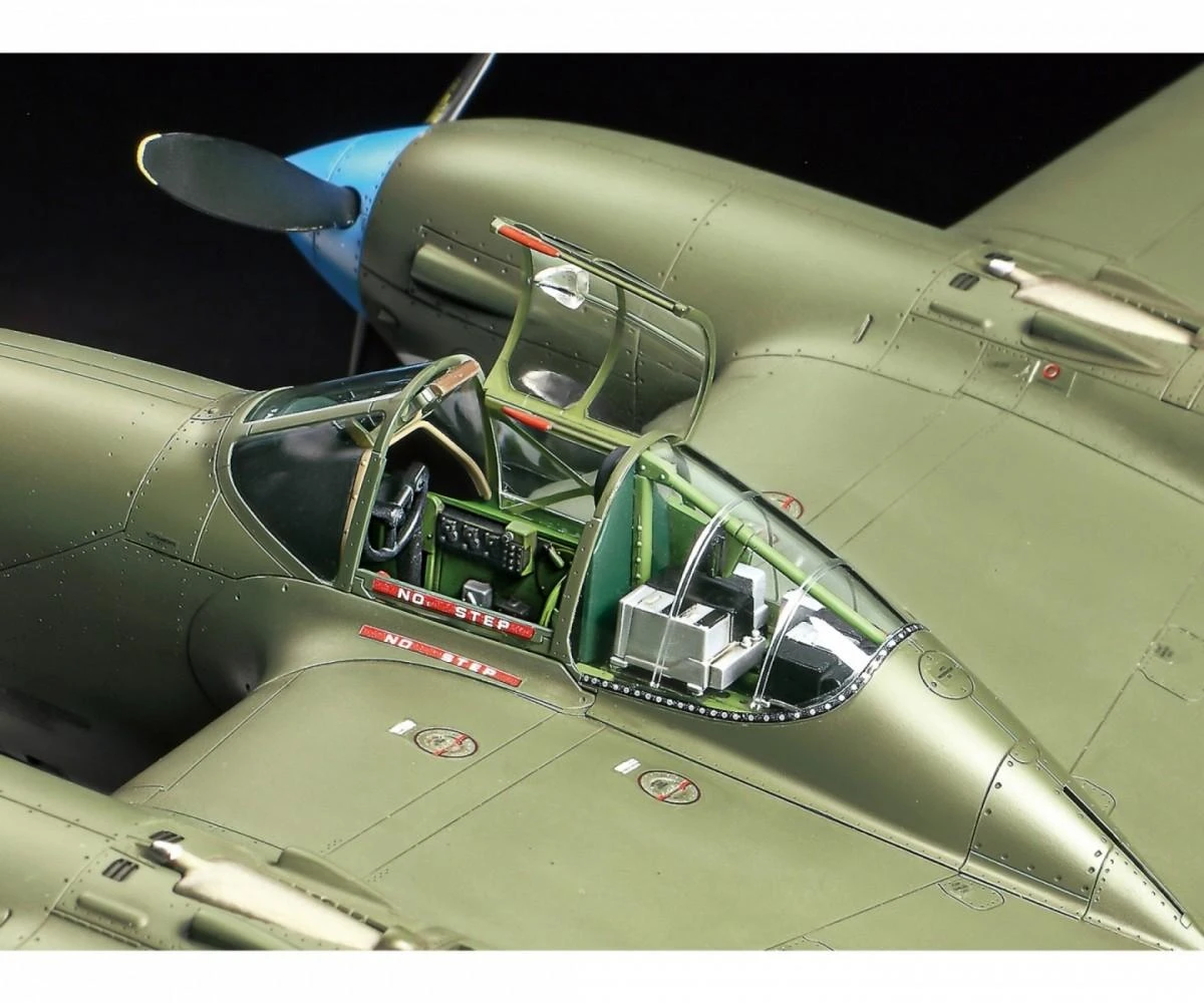 Tamiya – Lockheed P-38 F/G Lightning, 1/48, 61120