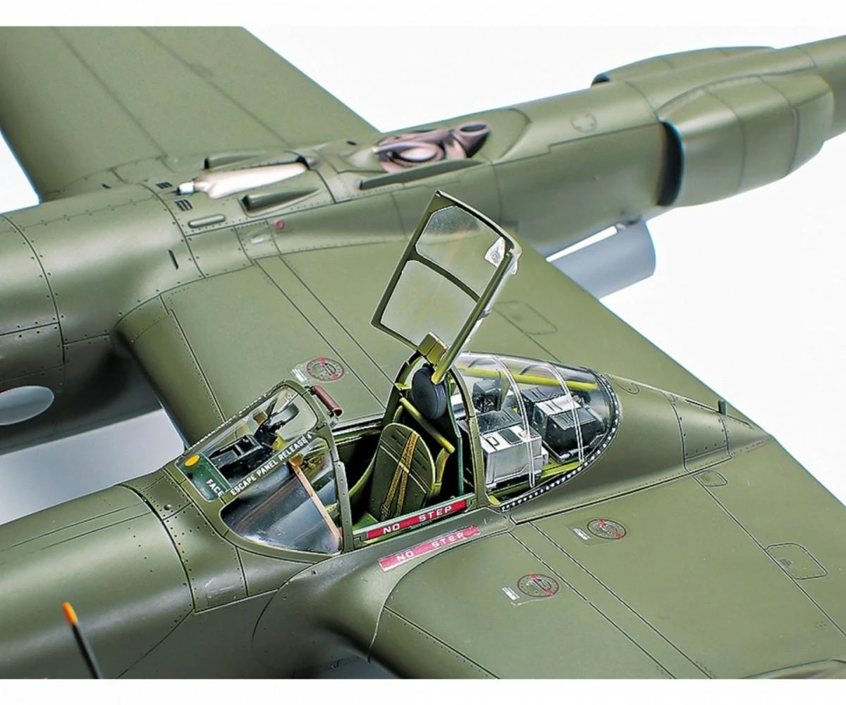 Tamiya – Lockheed P-38 F/G Lightning, 1/48, 61120
