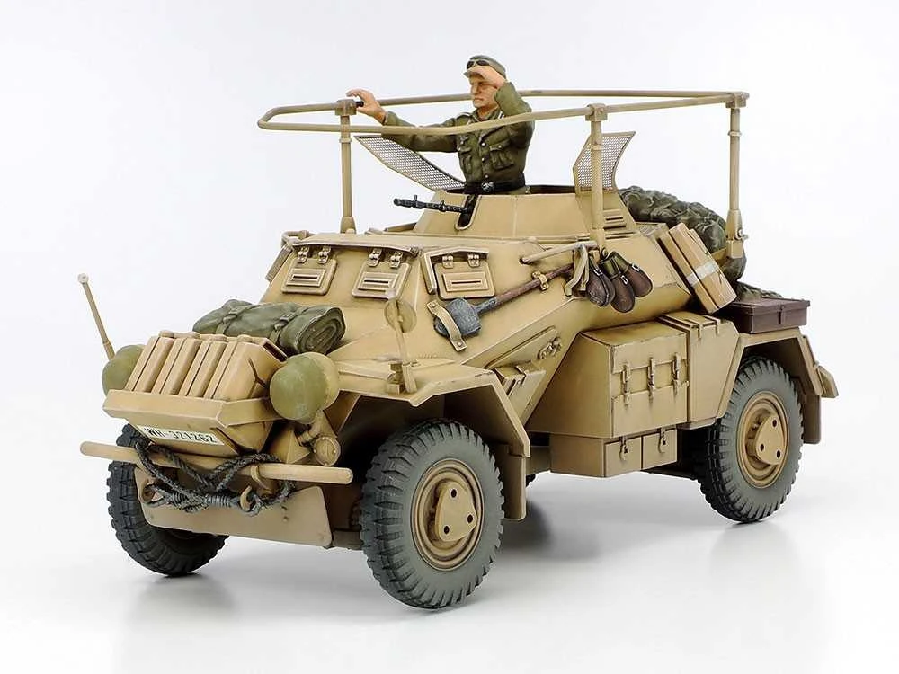 Tamiya – Sd.Kfz.223 Leichter Panzerspähwagen(Fu) Apima nuotraukas išgraviruotas dalis, 1/35, 35268