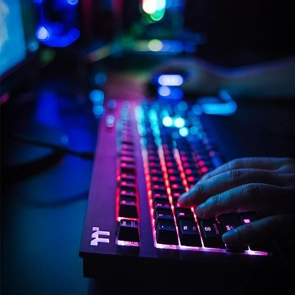 Klaviatūra Thermaltake Premium X1 RGB Cherry MX Mėlyna Sidabrinis KB-TPX-SSBRUS-01 (mechaninė, USB 2.0, juodos spalvos