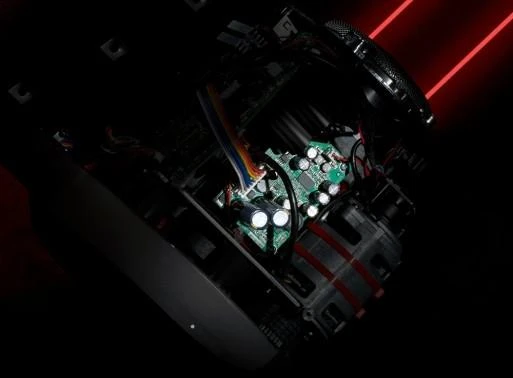 „Thrustmaster TS-PC Racer“ servo bazė