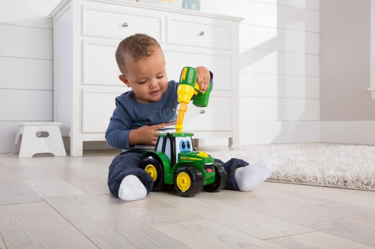 Tomy JOHN DEERE traktorius Johnny, 46655