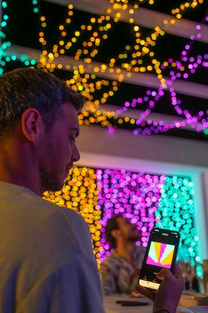 Kalėdinė išmanioji lempučių girlianda Twinkly Curtain 210L 5mm RGBW, užuolaidos, daugiaspalvės