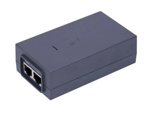 Ubiquiti PoE adapteris su LAN jungtimis