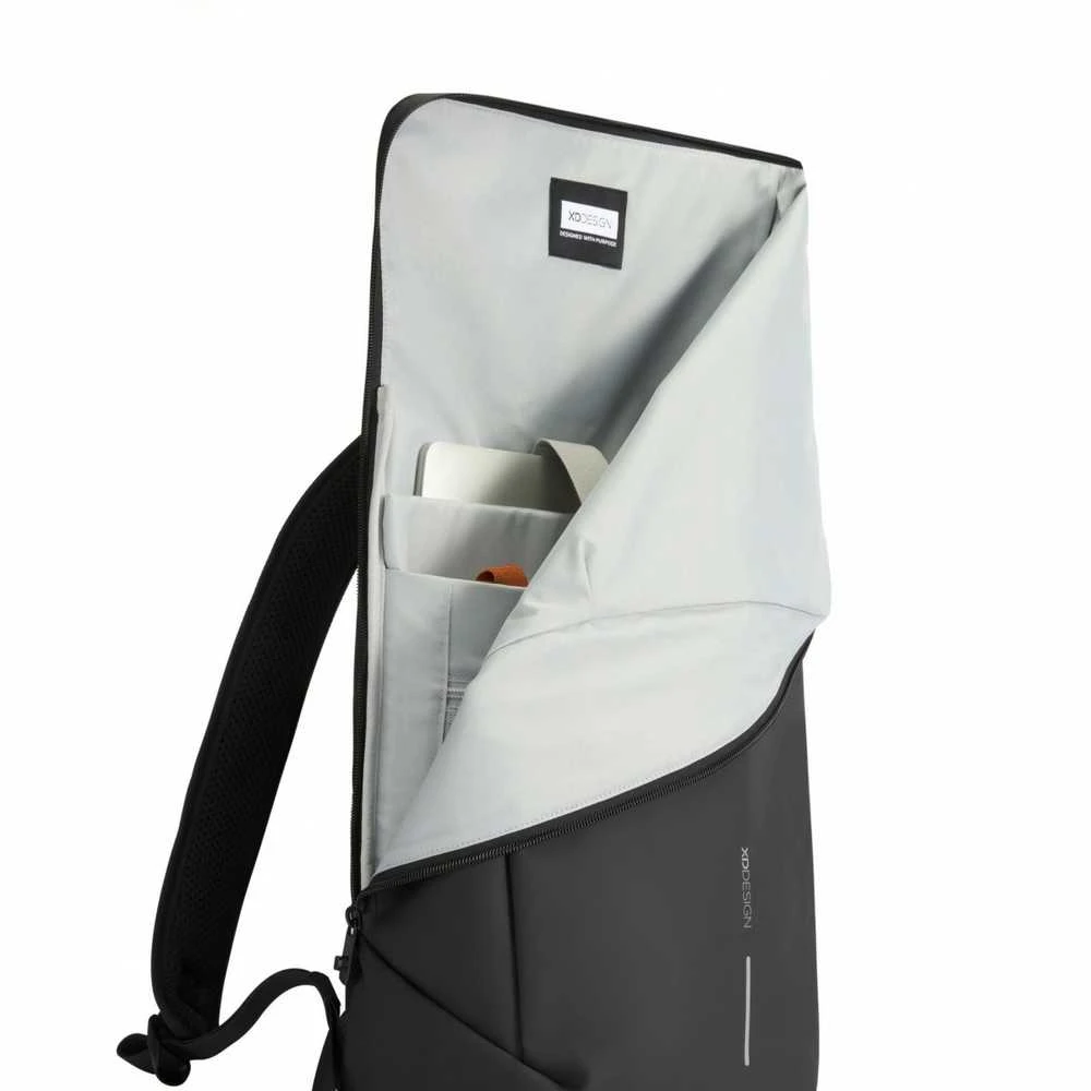 XD DESIGN BACKPACK URBAN FLAP-TOP Juodas P/N: P706.2601